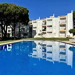 Appartement Garden View 2 With Pool By Homing